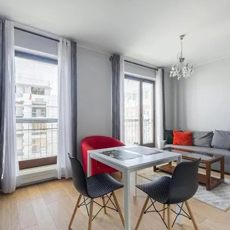 Urbannest I Szafarnia 7 20 * Gdańsk